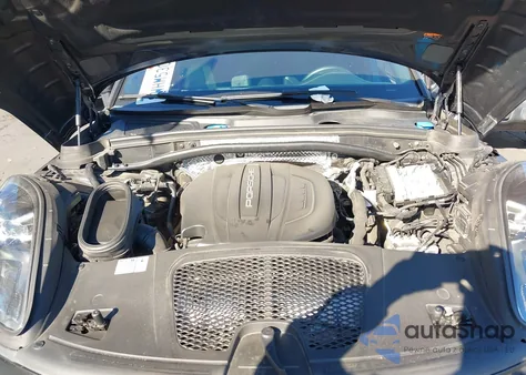 2021 Porsche Macan from USA, damaged, VIN WP1AA2A5XMLB05431